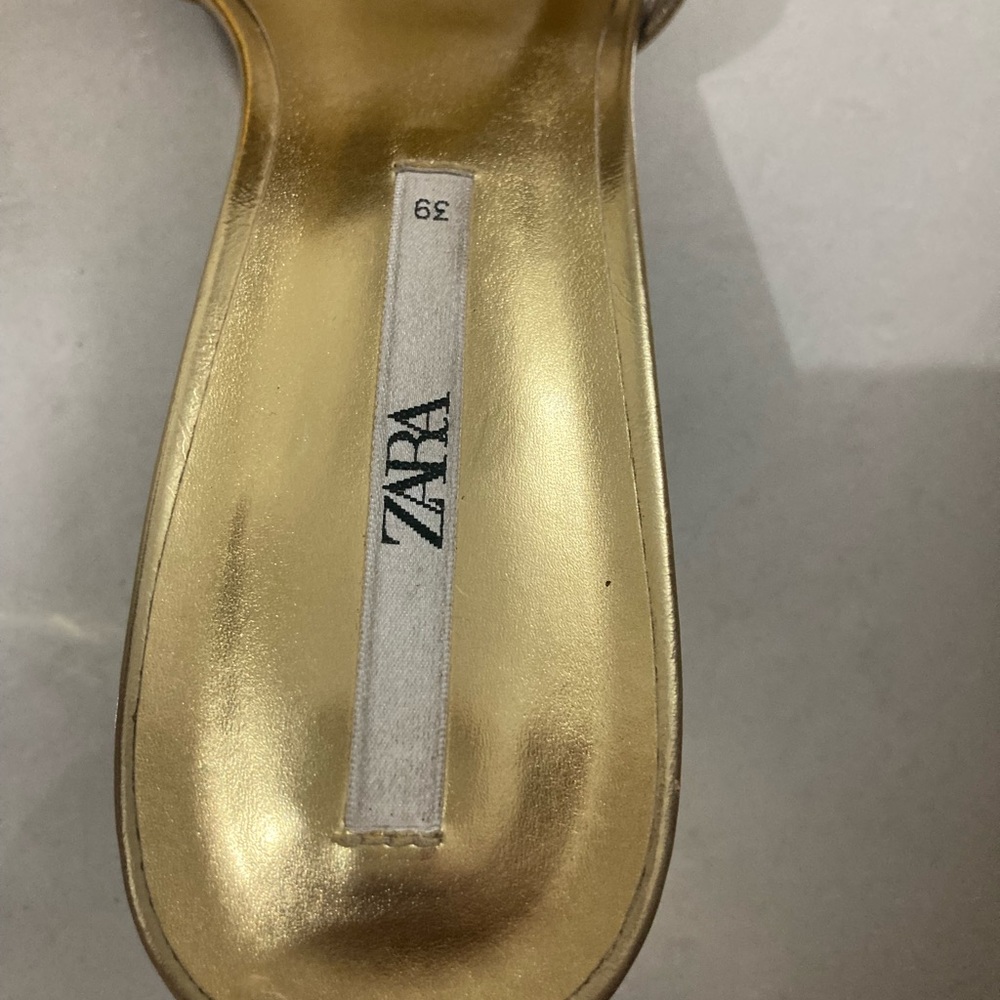 ZARA original Women’s gold heels - Picture 6 of 9